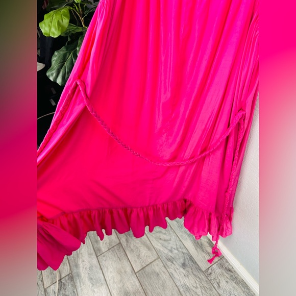 Jolie Bright Fuchsia Pink Scoop Neck Tassel Belt Tiered Midi Dress - Picture 4 of 11